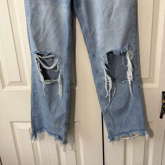Free People We The Free Maggie Straight Leg Distressed Jeans Womens Size 25 - Picture 3 of 9